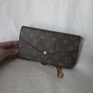 Louis Vuitton Felicie Pochette - RECEIPT INCLUDED